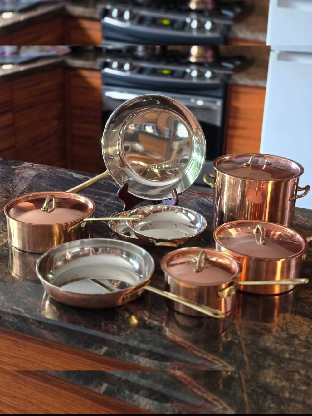Vintage 1983 Coppercraft Guild cookware set NEW (deadstock), still boxed.